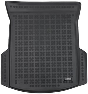 Mata gumowa czarna Tesla Model 3 od 2023