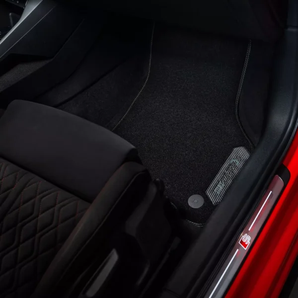 Dywaniki welurowe CarbonBlack do Ford Mustang VI 2014-2018
