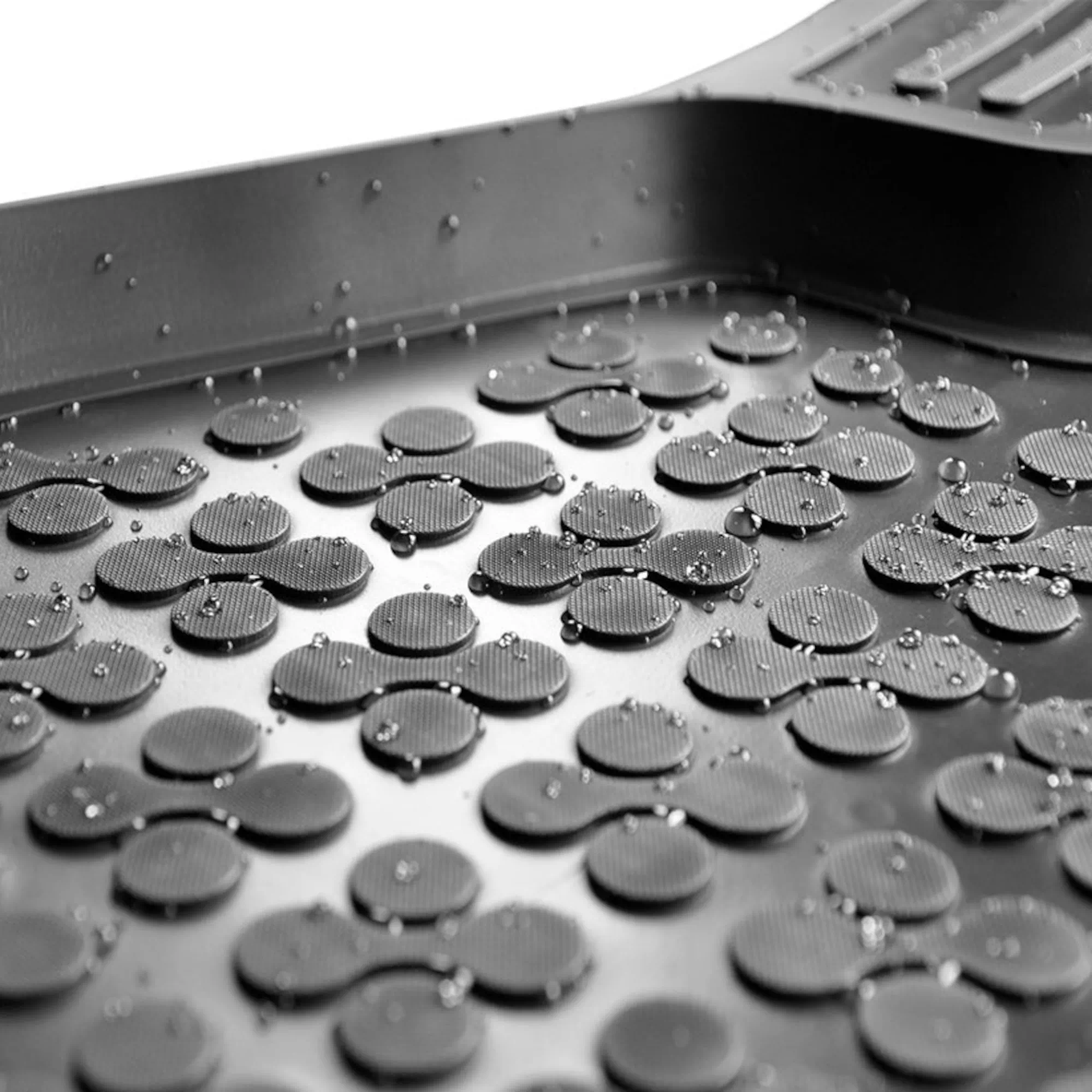 Dywaniki korytka gumowe do Iveco Eurocargo III 2008-2015 Dywaniki korytka gumowe do Iveco Eurocargo III 2008-2015